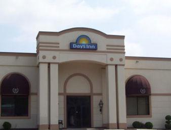 Hotel Days By Wyndham Conference Center 2*